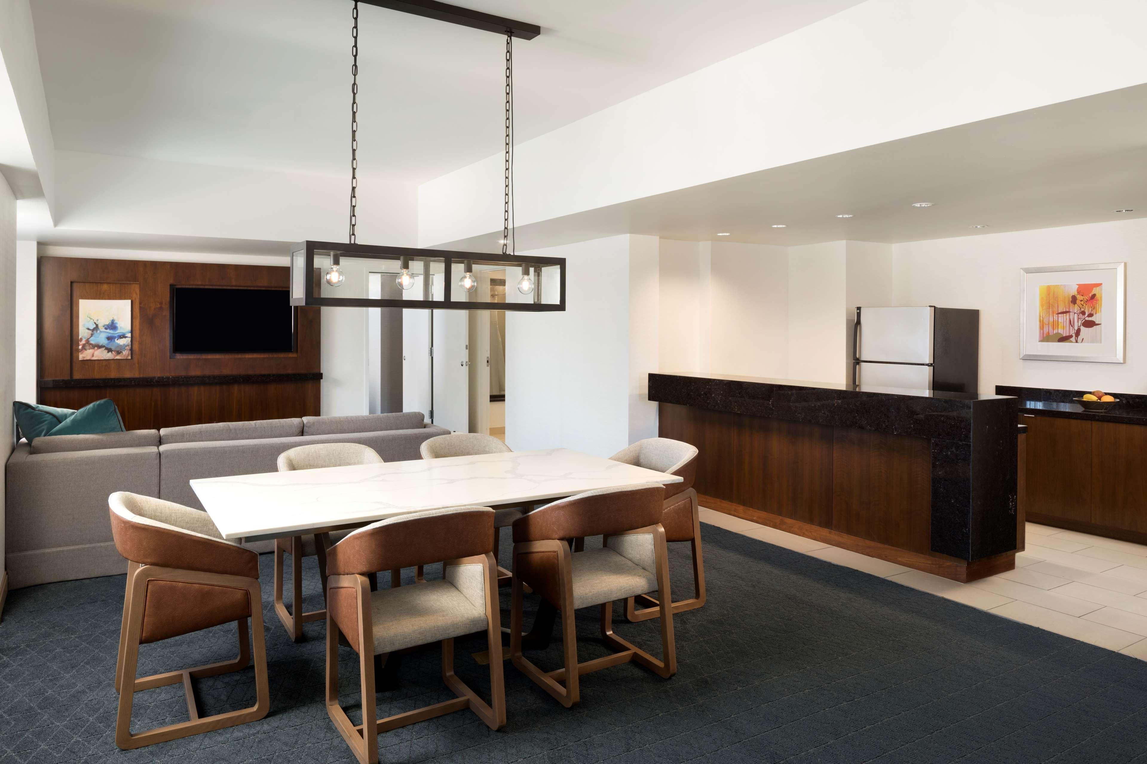 Grand Hyatt Hotel